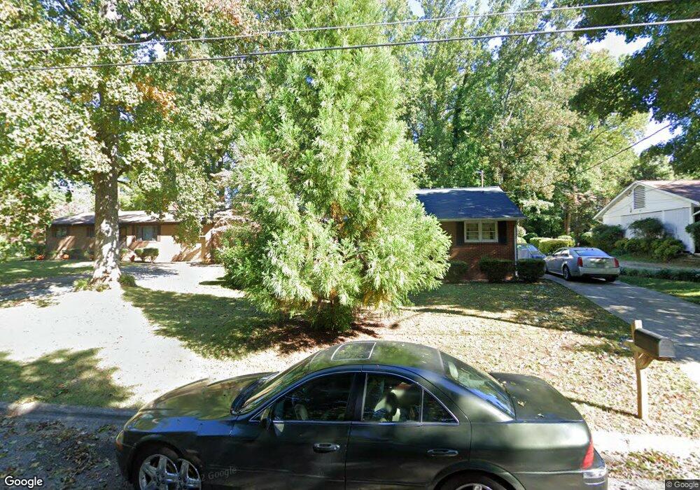 2025 Wesley Dr, High Point, NC 27260 - photo 1