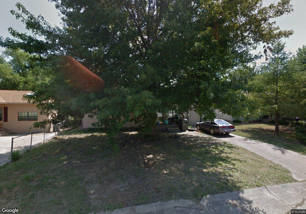 414 Oak St, Ardmore, OK 73401 - photo 1