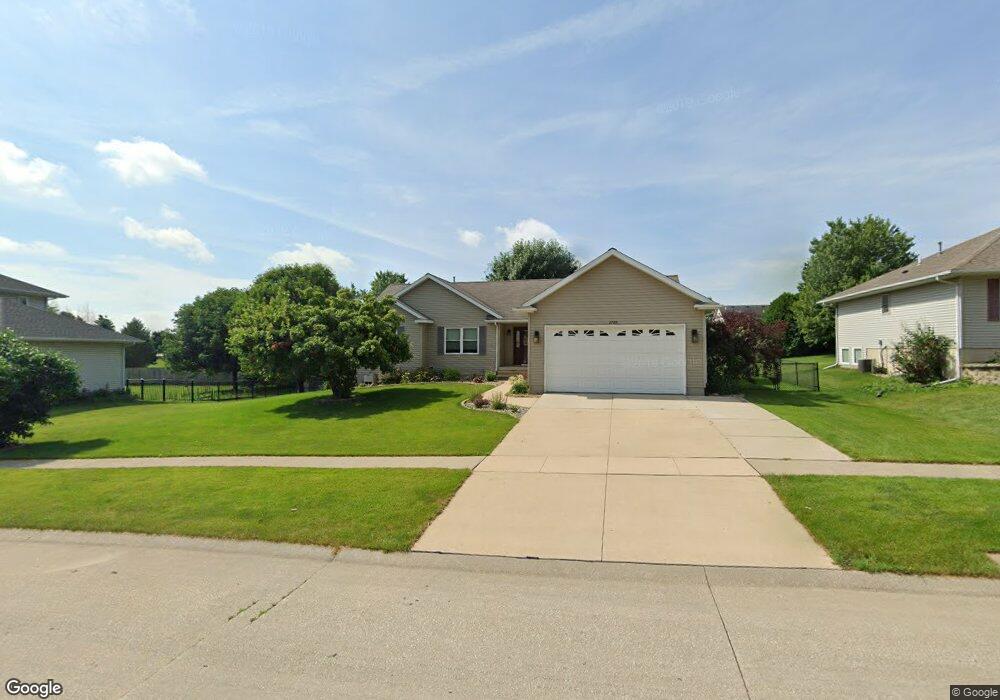 3709 Banar Ave SW, Cedar Rapids, IA 52404 - photo 1