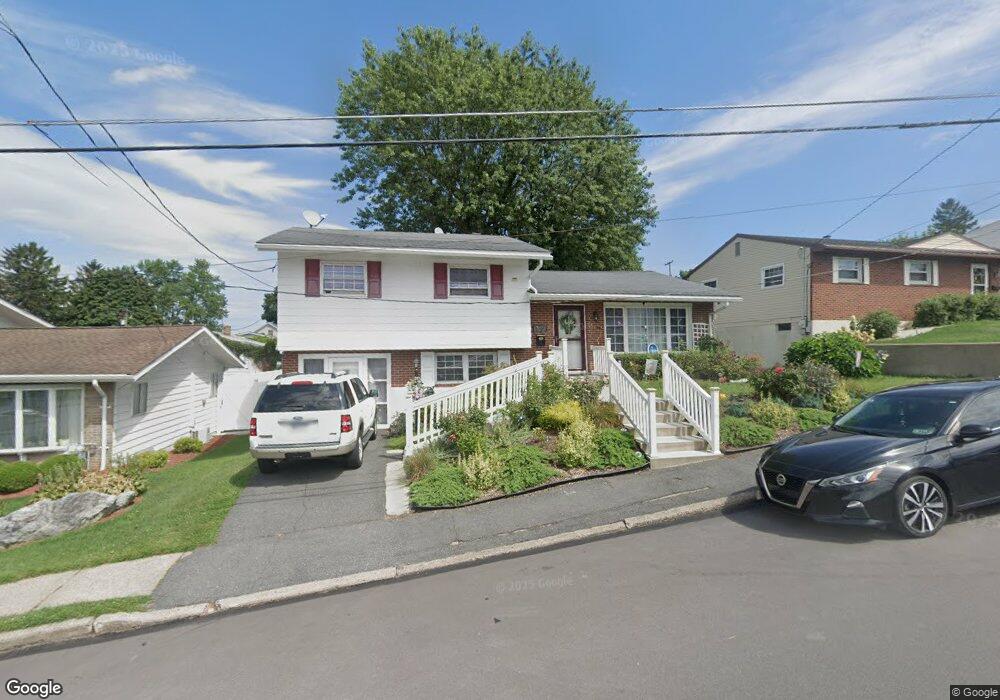 721 Mckinley St, Hazleton, PA 18201 - photo 1
