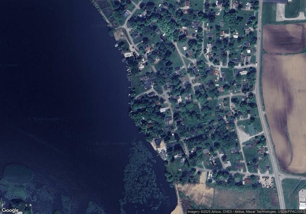 552 Lake Shore Blvd, Thornville, OH 43076 - photo 1