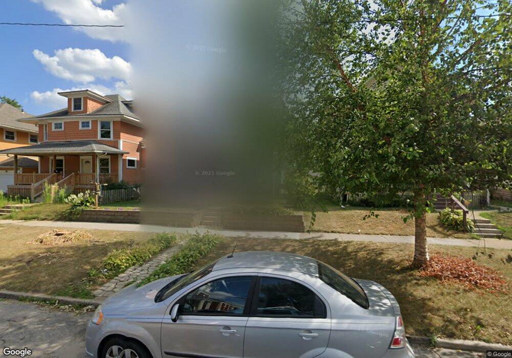 1625 Washington Ave SE, Cedar Rapids, IA 52403 - photo 1