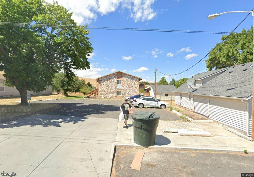 515 N Elder St, Heppner, OR 97836 - photo 1