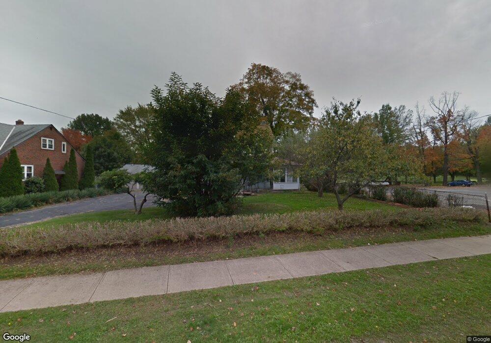 29164 Ridge Rd, Wickliffe, OH 44092 - photo 1