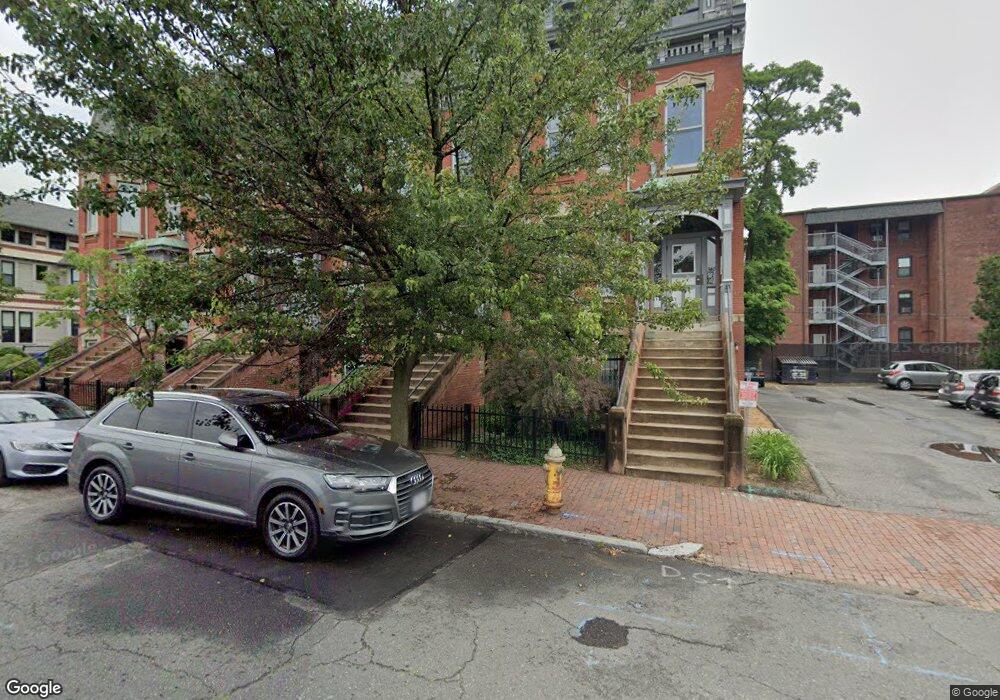 76 Temple St unit 763, Springfield, MA 01105 - photo 1