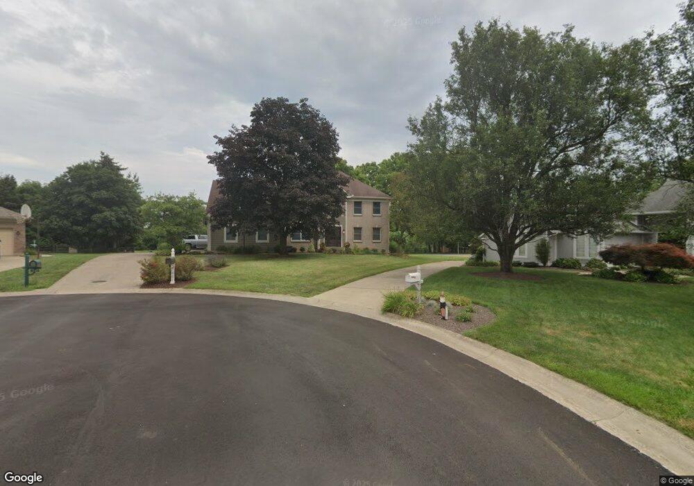 7441 Green Meadow Dr, Liberty Township, OH 45044 - photo 1