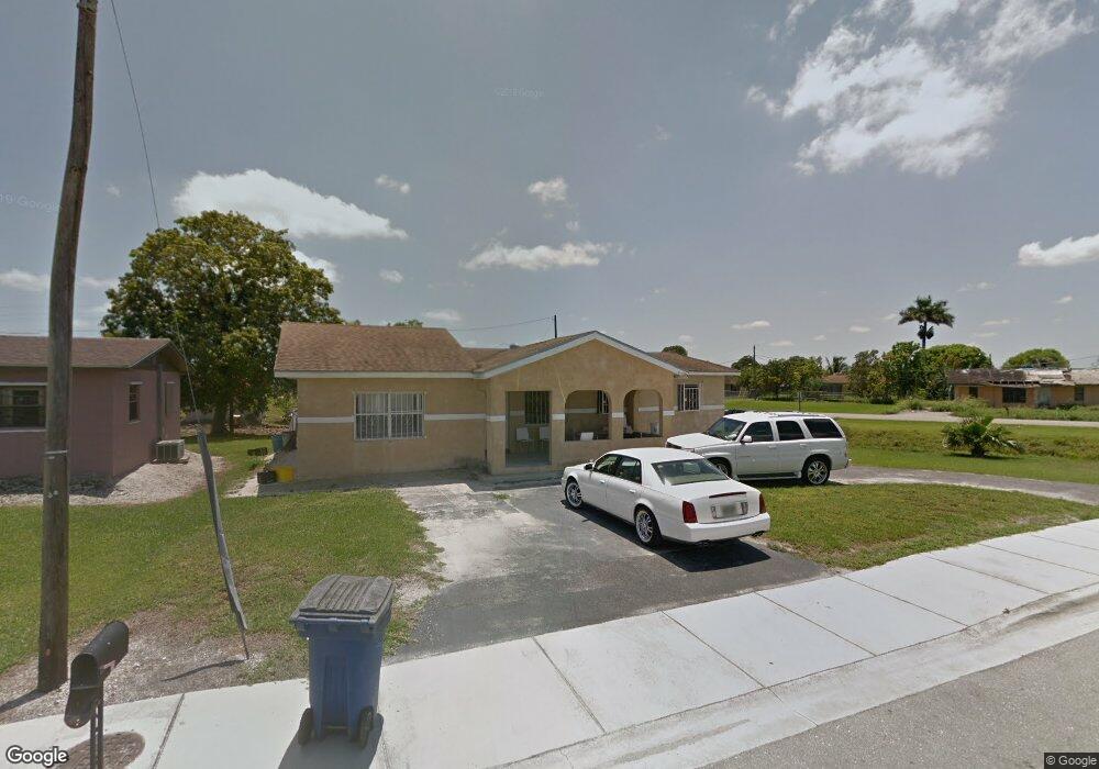 633 SW 14th St, Belle Glade, FL 33430 - photo 1
