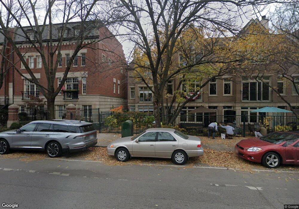 2708 N Southport Ave, Chicago, IL 60614 - photo 1