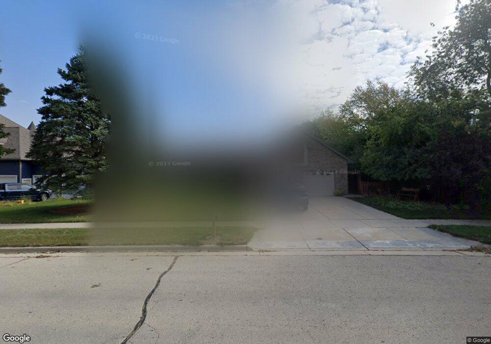 1010 Autumn Woods Ln, Oregon, WI 53575 - photo 1