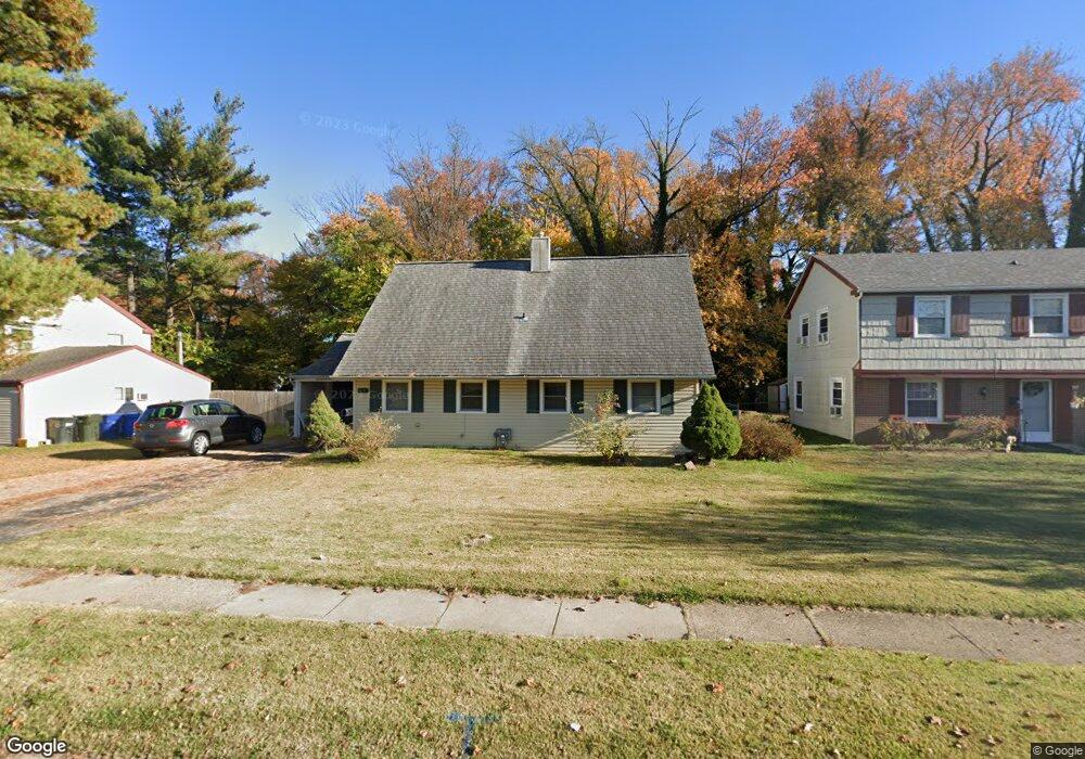 74 Pinetree Ln, Willingboro, NJ 08046 - photo 1