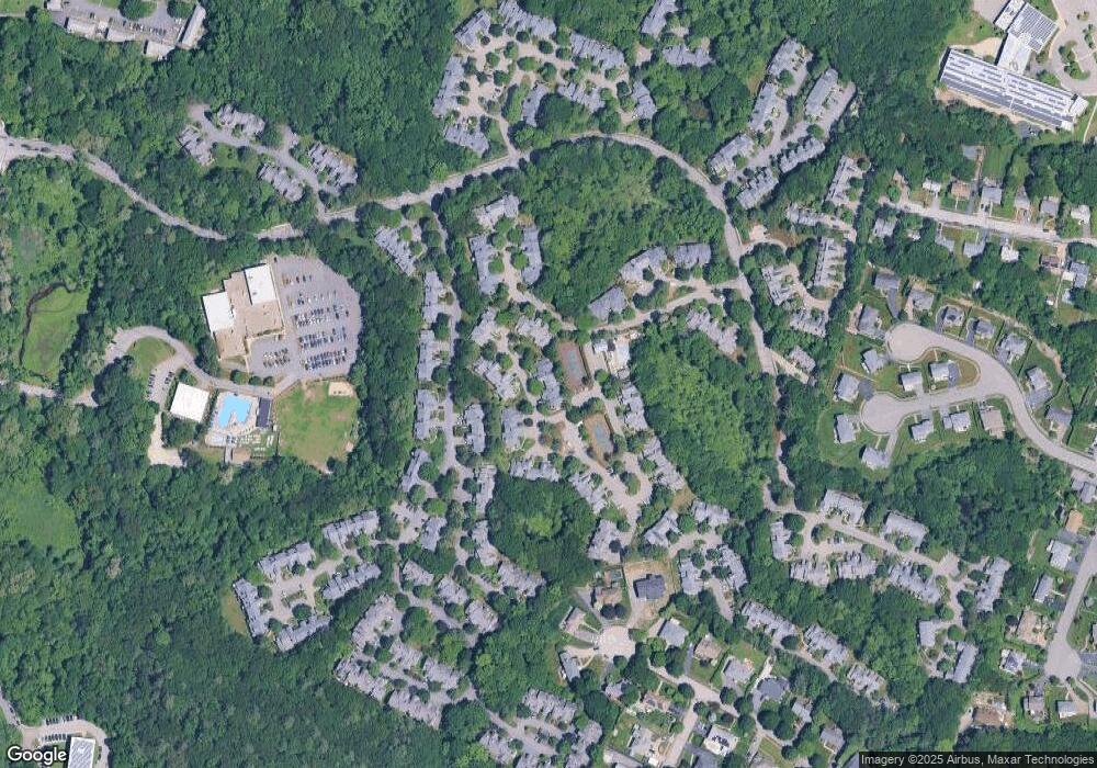 256 Bishops Forest Dr, Waltham, MA 02452 - photo 1