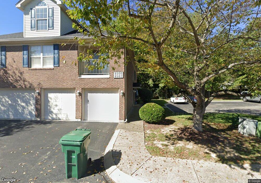 8028 Grand Neptune Dr, Louisville, KY 40228 - photo 1