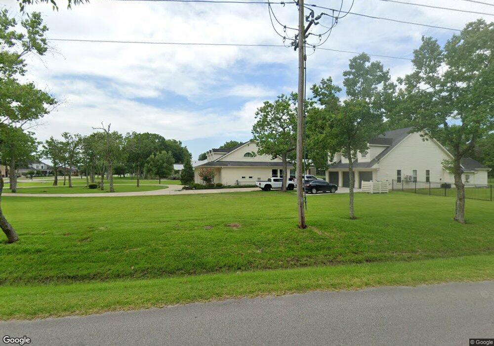 2902 Mandale Rd, Friendswood, TX 77546 - photo 1