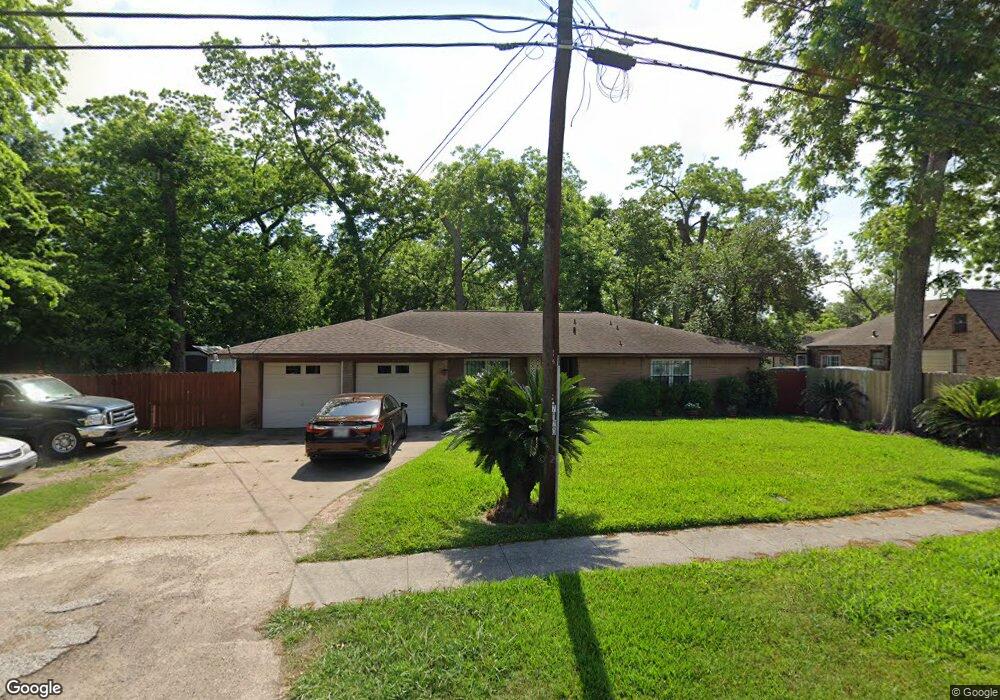 7120 Schuller Rd, Houston, TX 77093 - photo 1
