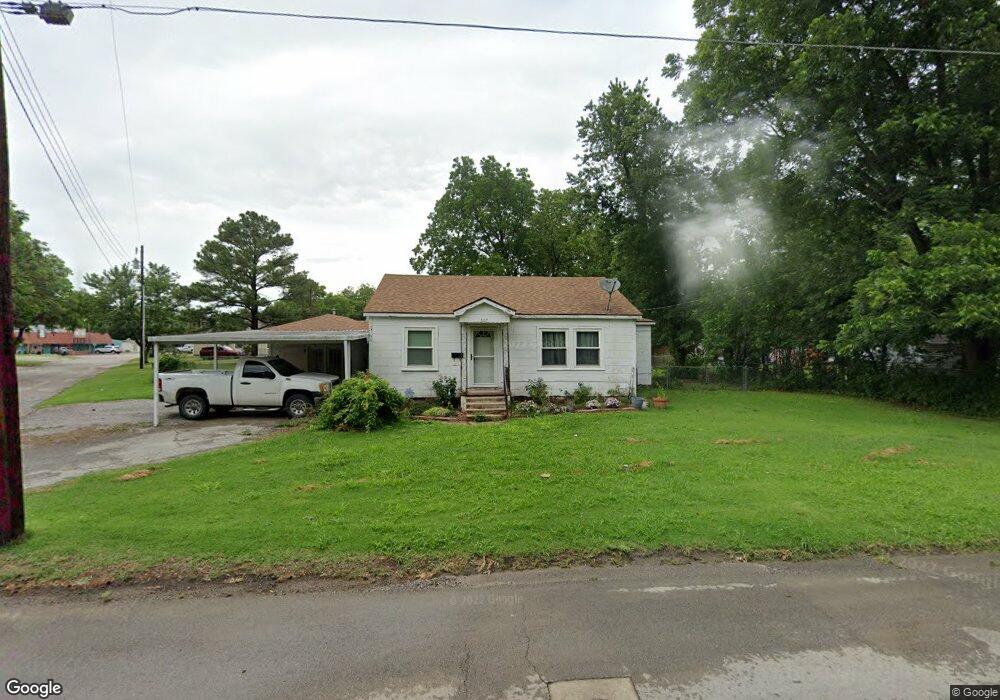 607 11th Ave NW, Ardmore, OK 73401 - photo 1