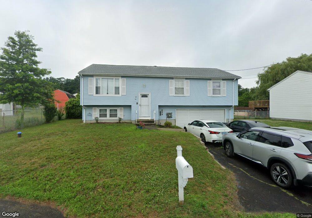 16 Bretton St, East Haven, CT 06512 - photo 1