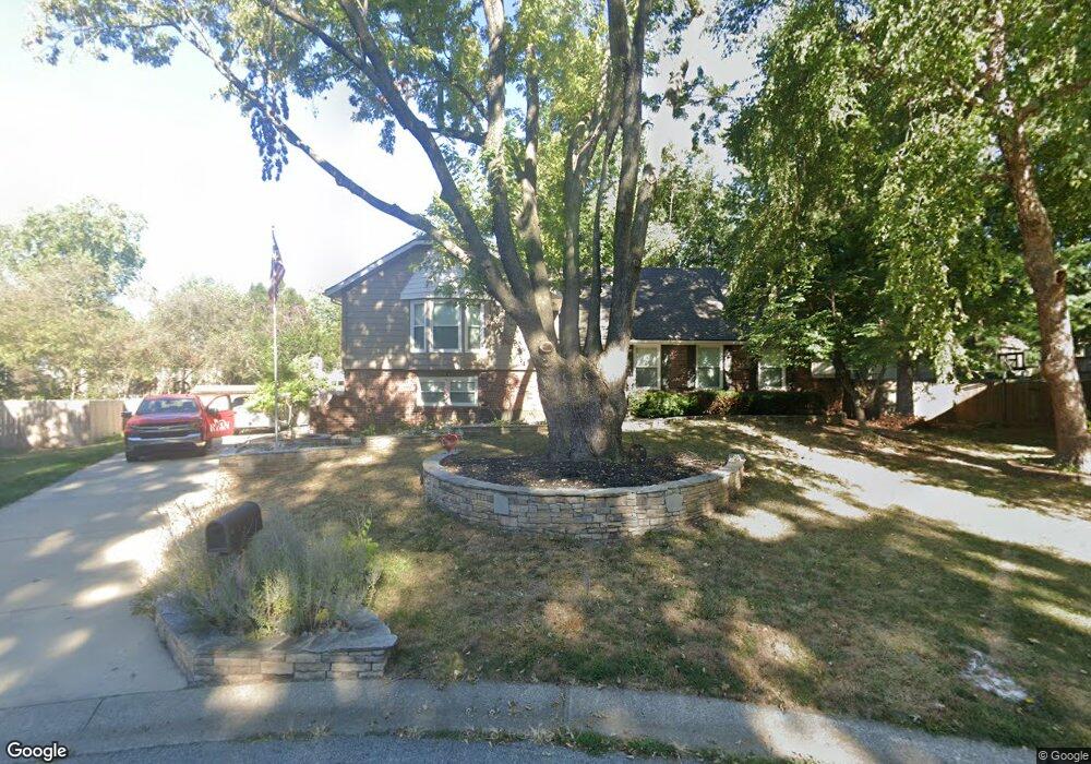 817 NW 17th St, Blue Springs, MO 64015 - photo 1