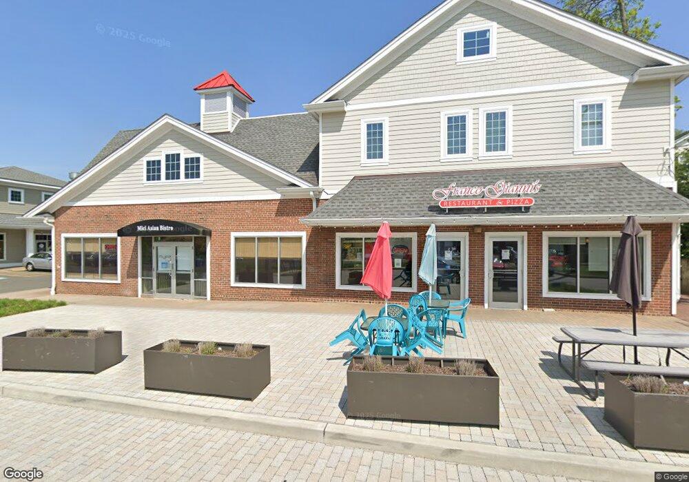 10 Broadway unit 5, Trumbull, CT 06611 - photo 1