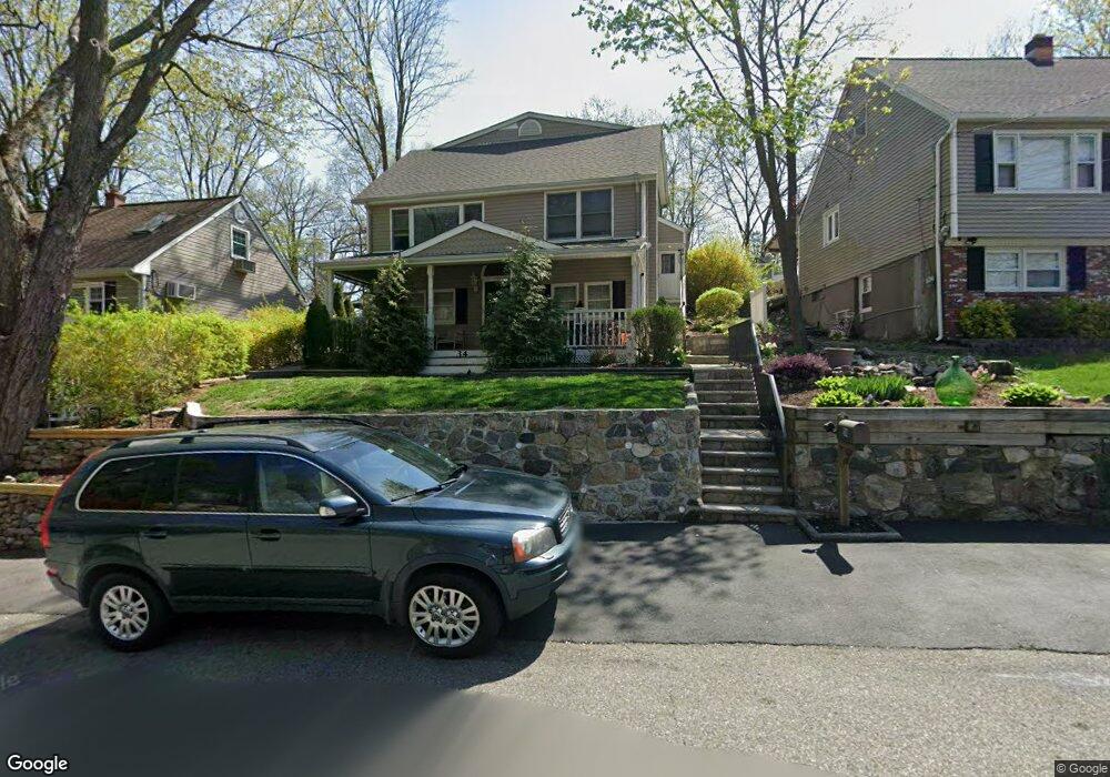 34 Edgewood Rd, Ringwood, NJ 07456 - photo 1