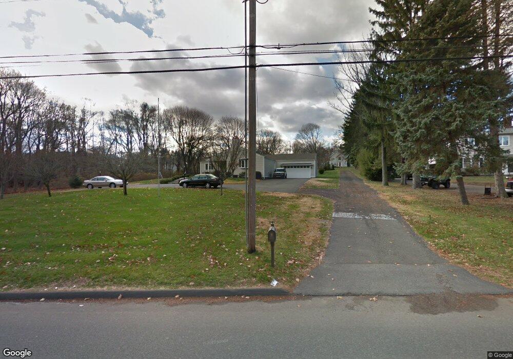 527 Booth Hill Rd, Trumbull, CT 06611 - photo 1