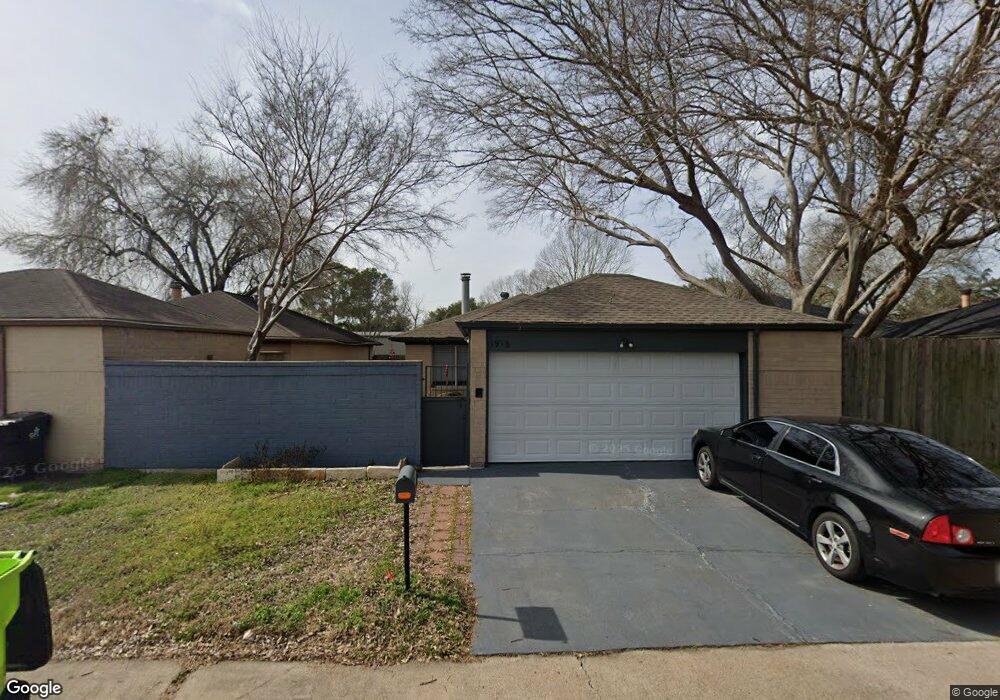 1916 Chelsea Ct, Rosenberg, TX 77471 - photo 1