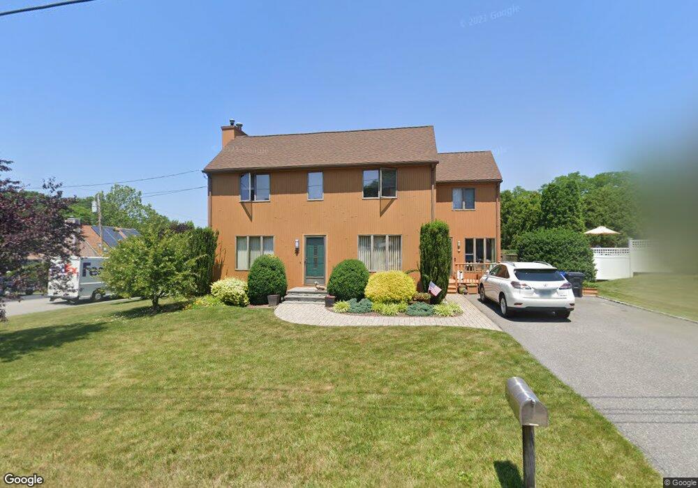 26 Frank Ct, Warren, RI 02885 - photo 1