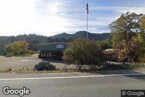 2874 Redwood Dr, Redway, CA 95560