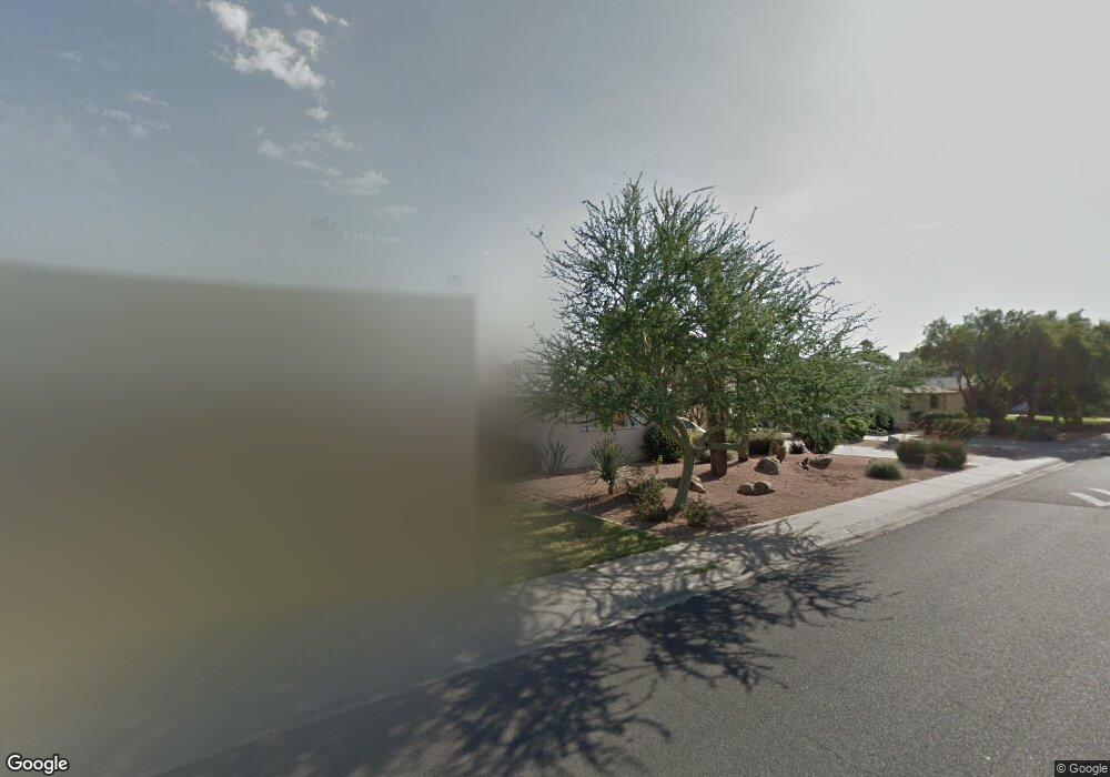 220 E Ellis Dr, Tempe, AZ 85282 - photo 1