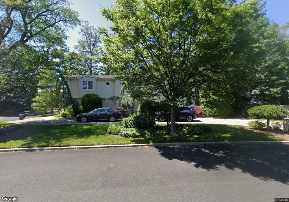 640 Summit St, Englewood Cliffs, NJ 07632 - photo 1