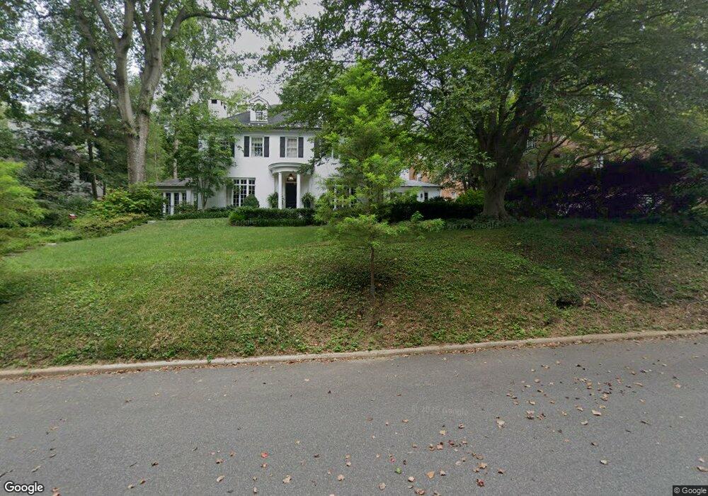 4977 Glenbrook Rd NW, Washington, DC 20016 - photo 1