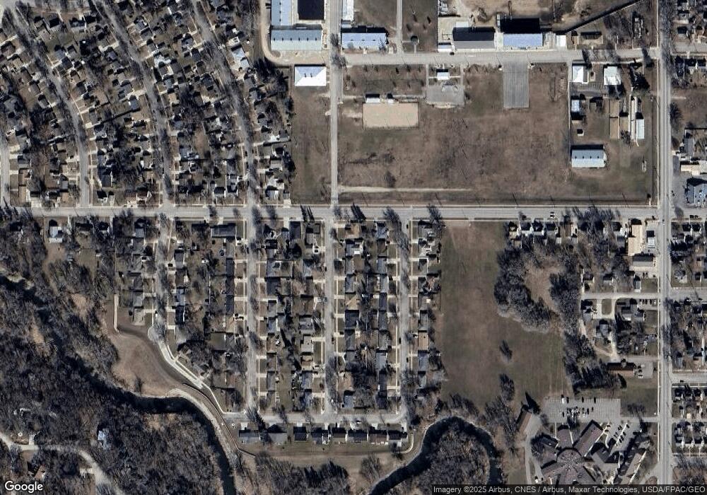 903 16th St SW, Austin, MN 55912 - photo 1