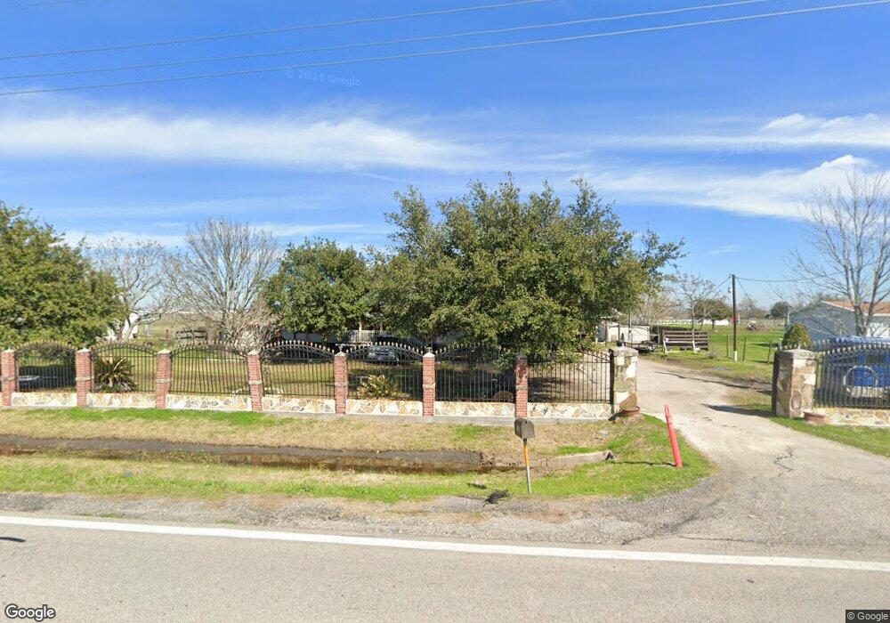 627 Fm 360 Rd, Beasley, TX 77417 - photo 1