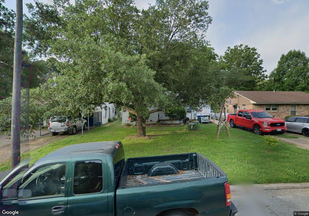 1512 W Hull St, Denison, TX 75020 - photo 1