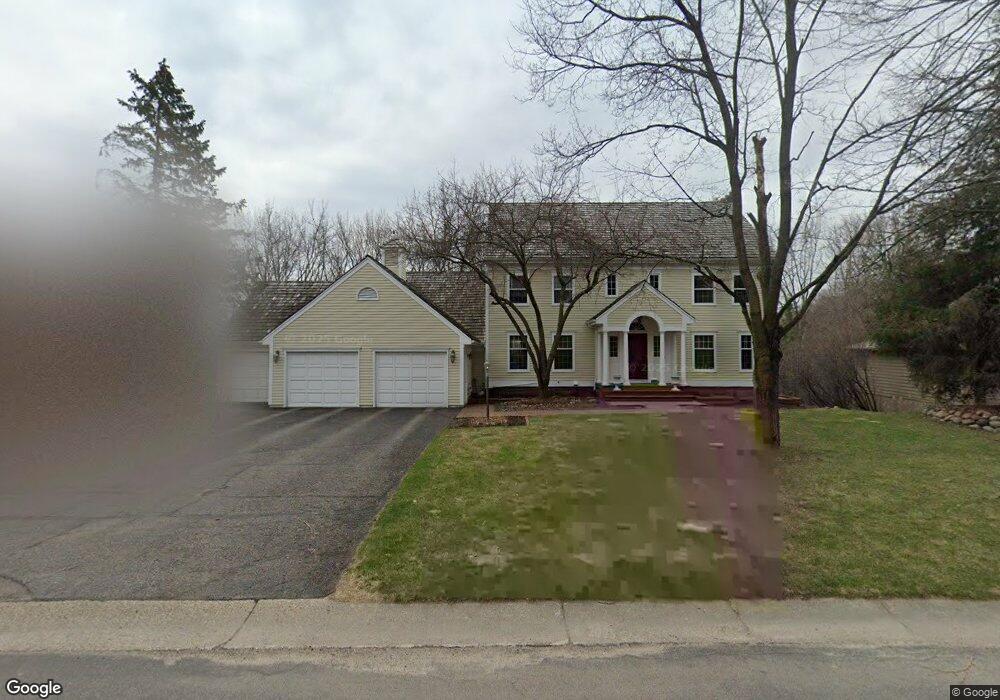 19515 Waterford Place, Excelsior, MN 55331 - photo 1