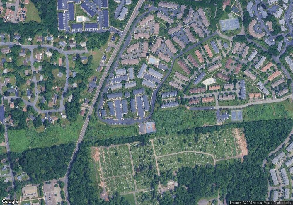 10 Knightsbridge Ct unit 243, Nanuet, NY 10954 - photo 1