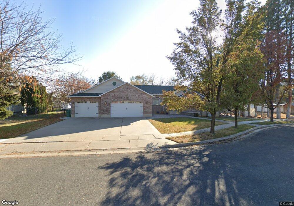 2059 W 4350 S, Roy, UT 84067 - photo 1