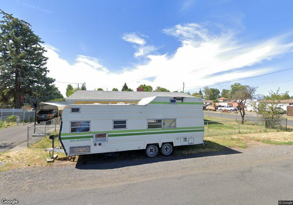 3210 Bristol Ave, Klamath Falls, OR 97603 - photo 1