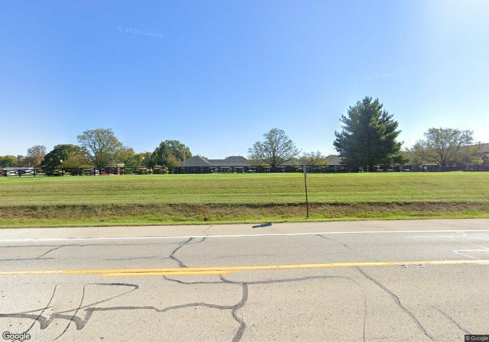 8015 Aspen Glen Dr unit 8015, Louisville, KY 40228 - photo 1