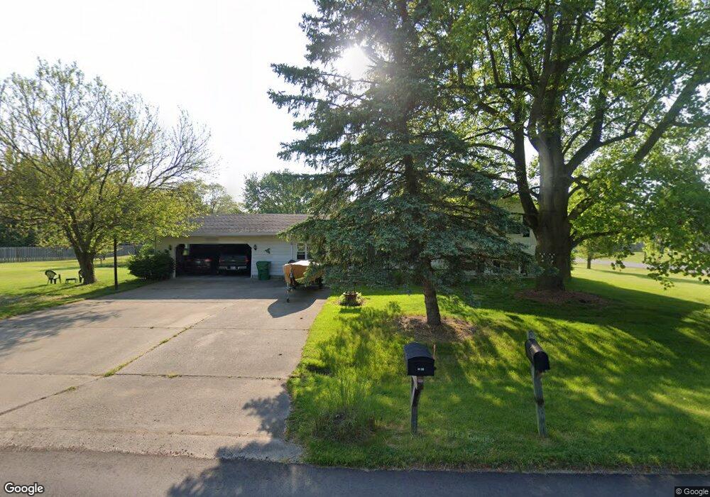 57314 Horseshoe Ct, Goshen, IN 46528 - photo 1