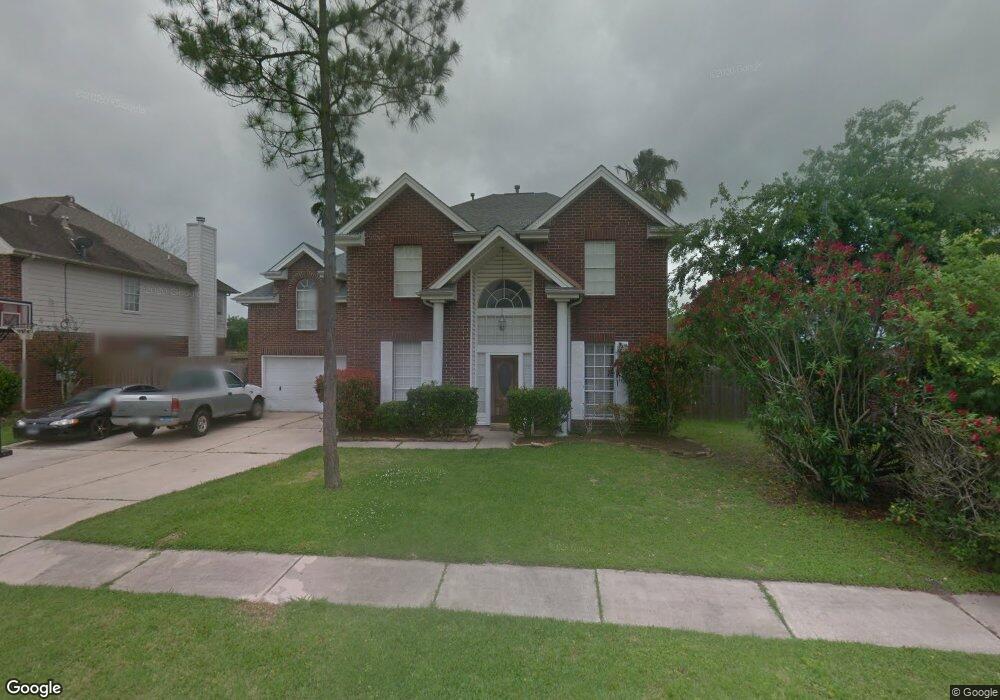 2612 N Mission Cir, Friendswood, TX 77546 - photo 1