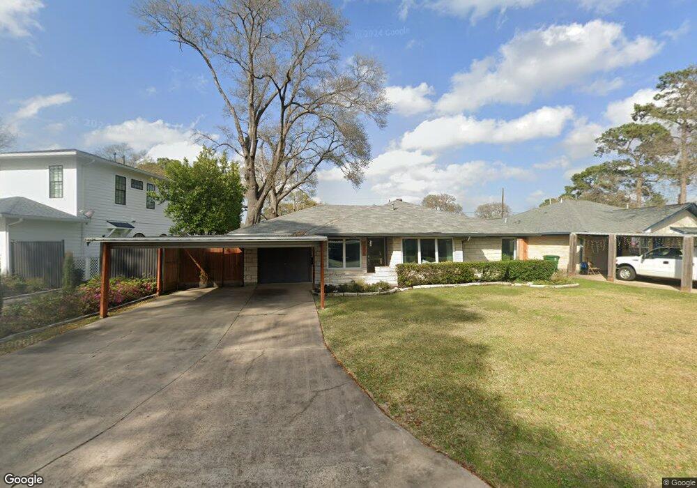 1238 W 30th St, Houston, TX 77018 - photo 1