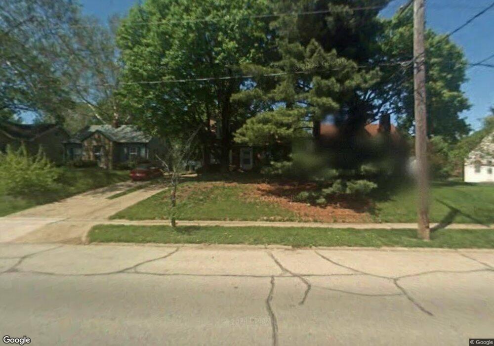 4319 Franklin Ave, Des Moines, IA 50310 - photo 1