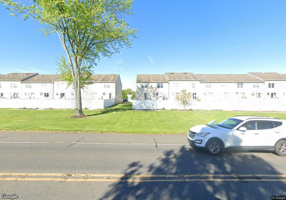 13 Carriage Knoll Ct, Langhorne, PA 19047 - photo 1