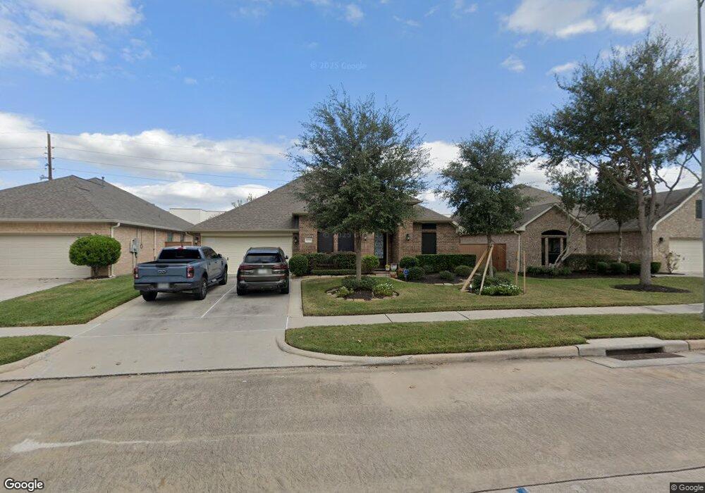 16118 Maplewick Dr, Tomball, TX 77377 - photo 1