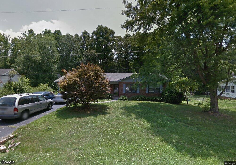 126 Greenfield Ln, Hendersonville, NC 28792 - photo 1