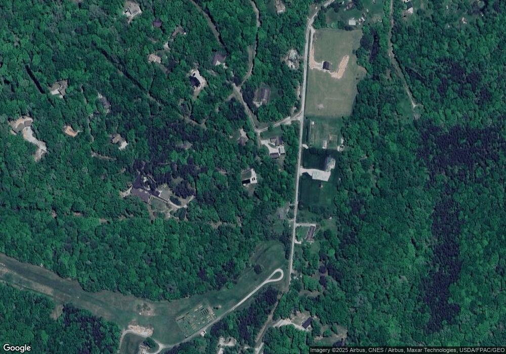 2003 Montezuma Ln, Sugar Grove, OH 43155 - photo 1