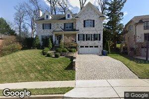 4660 34th St N, Arlington, VA 22207