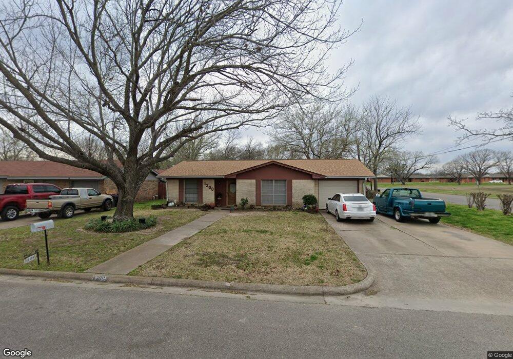 1200 S Benton St, Corsicana, TX 75110 - photo 1