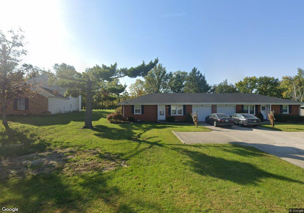 2579 Hall Dr, Lima, OH 45806 - photo 1