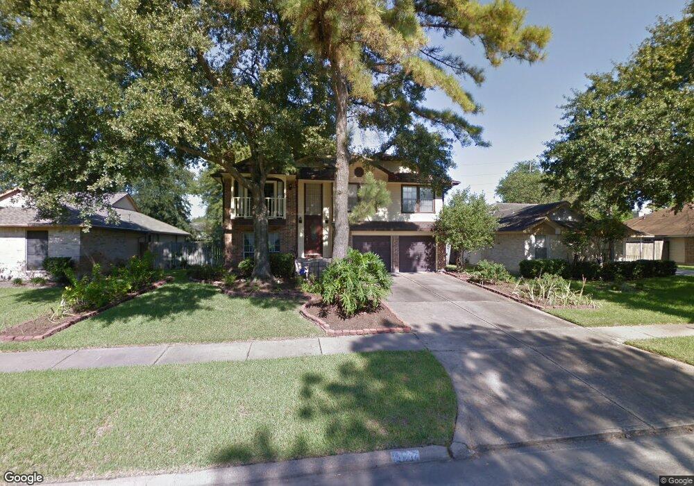 15634 Pebble Lake Dr, Houston, TX 77095 - photo 1